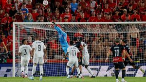 Courtois achicando agua en Son Moix ante el Mallorca