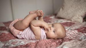 Los ocho bebés no muestran signos de tener enfermedad del ADN mitocondrial.