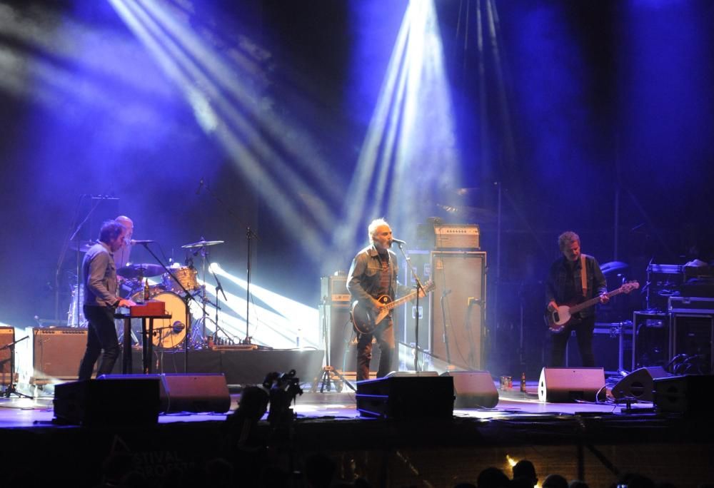 Kaiser Chiefs traen a 20.000 personas en Riazor