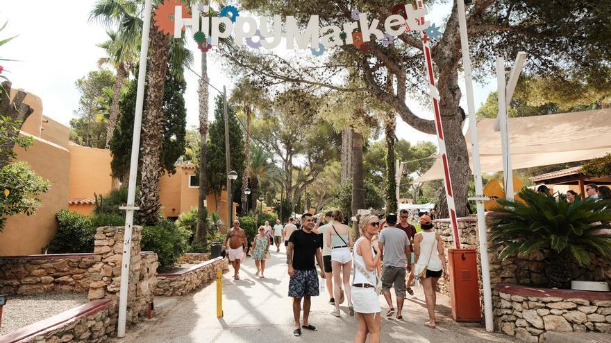 Estos son los mercadillos hippies abiertos en Ibiza