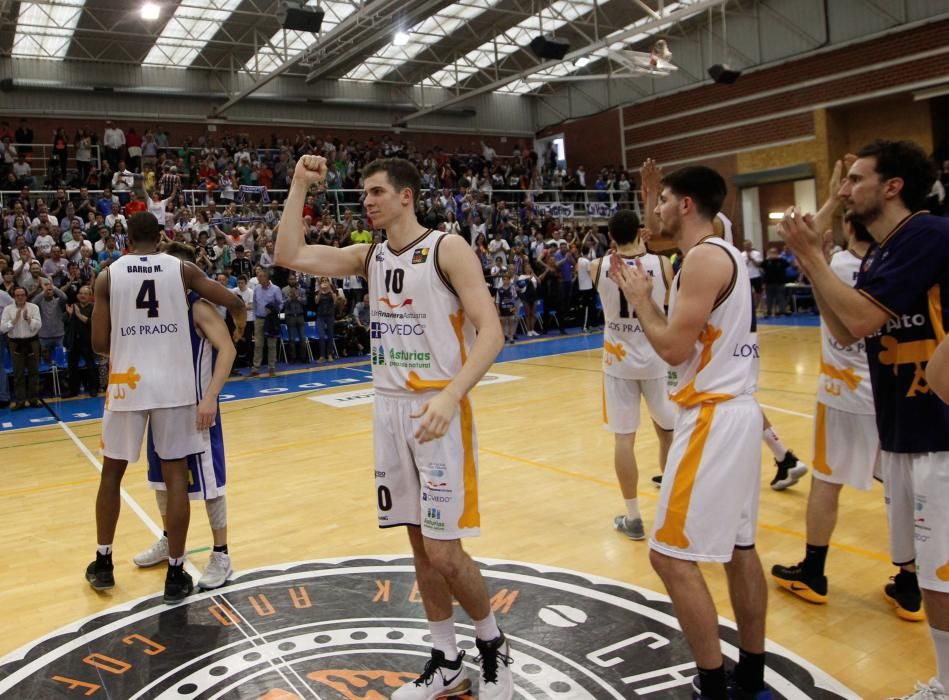 El Oviedo Baloncesto vence al Ourense en Pumarín