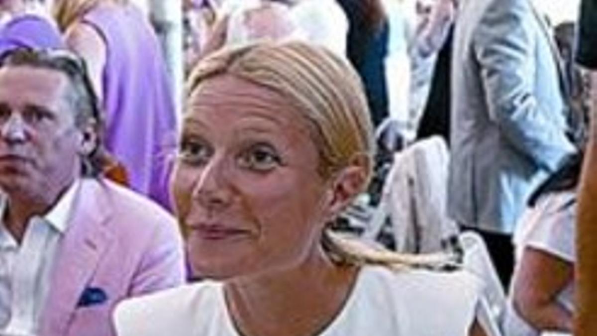 Paltrow firma su libro de recetas por 75 €_MEDIA_1