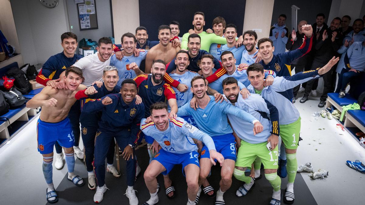 Los jugadores de la selección, celebrando el triunfo