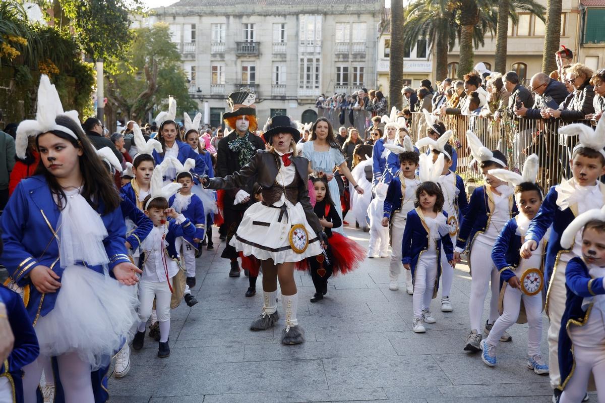 .Pasarrúas escolar celebrado na edición pasada. Desta volta, trasládase a actividade aos centros.