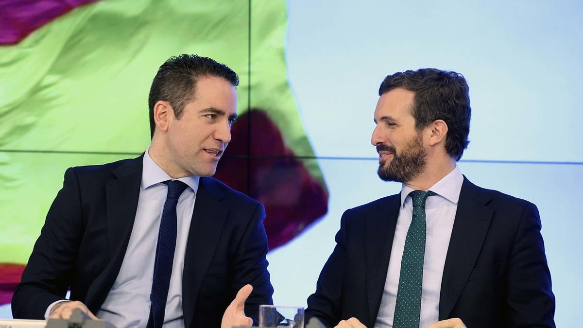 El presidente del PP, Pablo Casado, junto Teodoro García Egea, secretario general del partido