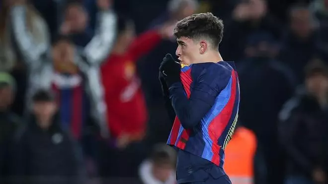 El Barça tiñe de azulgrana el 'XI' del FIFPRO