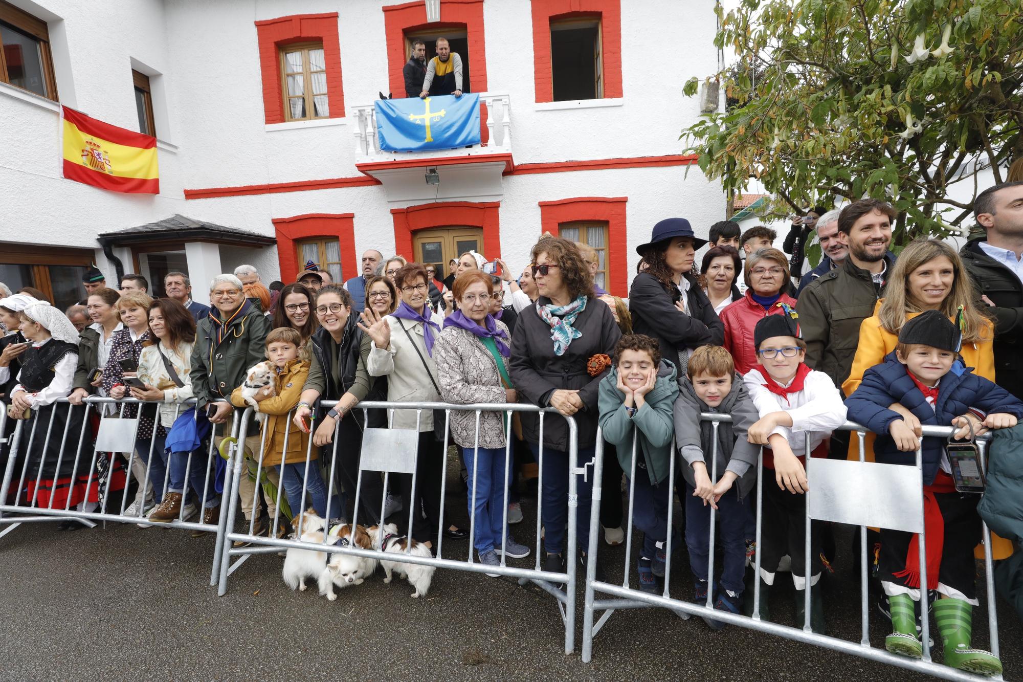 EN IMÁGENES: La Familia Real visita Cadavedo para hacer entrega del premio al Pueblo Ejemplar