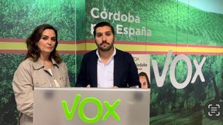 Vox defiende su labor en la barriada de Santa María de Trassierra