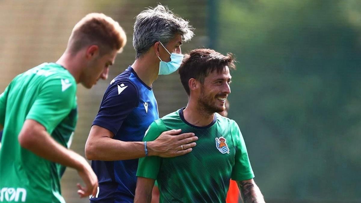 Imanol Alguacil junto a David Silva durante un entrenamiento de la Real Sociedad