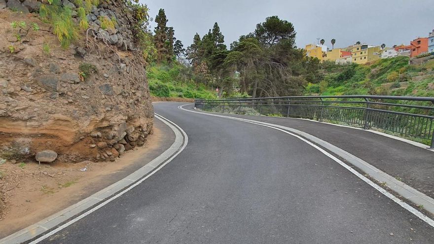 The Realejero City Council provides public lighting to the La Charca road