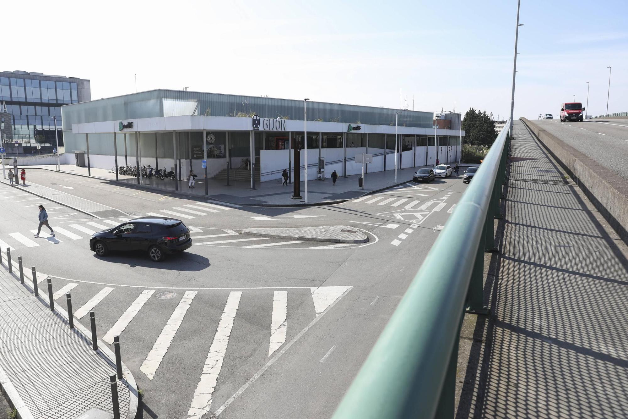Del pasado al presente: una vista al Oeste de Gijón en imágenes