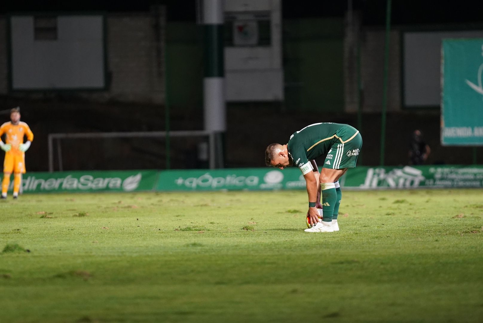 Las imágenes del Cacereño-Tenerife