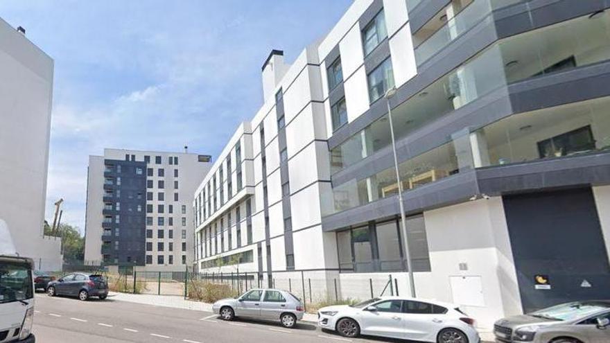 Seis empresas optan a construir las 27 viviendas promovidas por el Concello en Esturáns: así será esta promoción