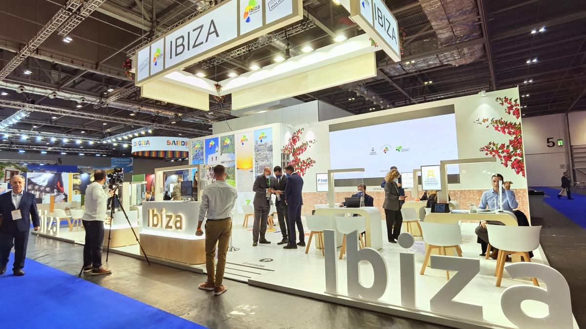 El pabellón de Ibiza en la WTM 2021