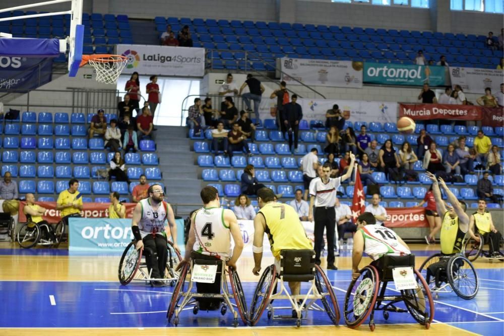 Baloncesto sobre ruedas en el Príncipe de Asturias