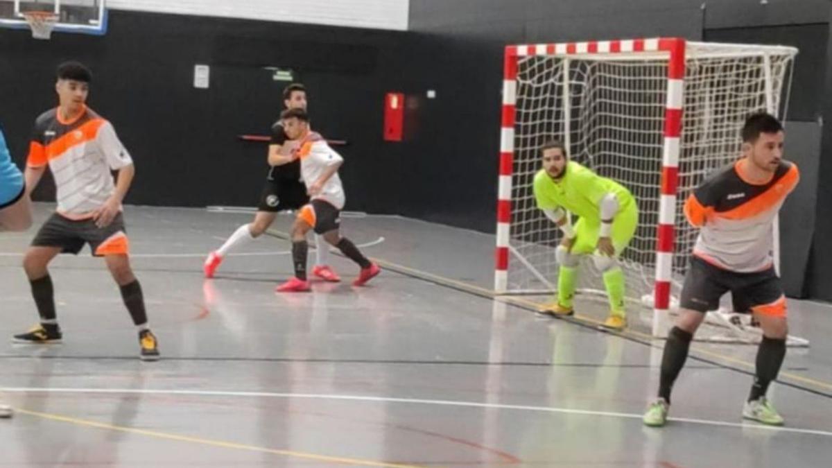 Una jugada del partit del Futbol Sala Vilafant