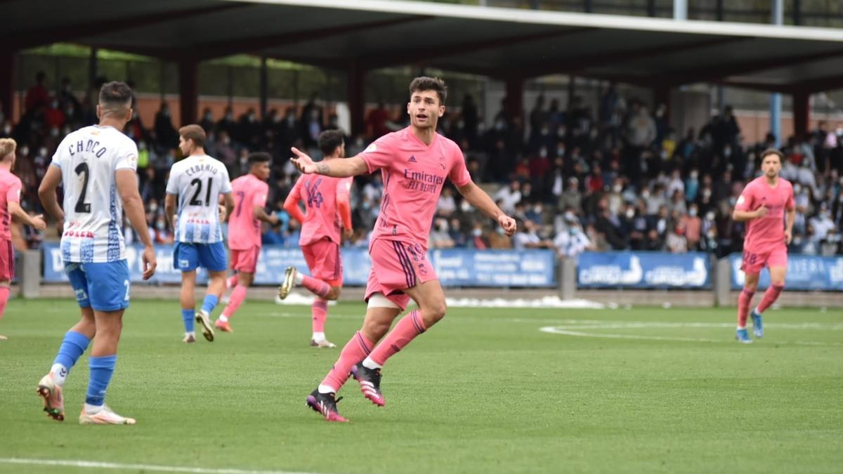 Celebración de un gol del Real Madrid Castilla.