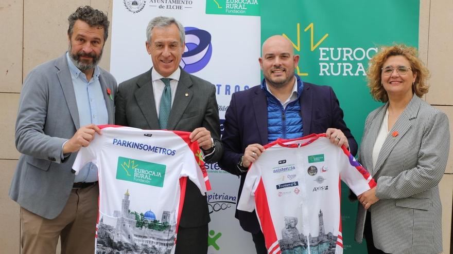 El Ayuntamiento de Elche y la Asociación Parkinsometros dieron a conocer esta acción solidaria enmarcada en el Día Mundial del Parkinson.