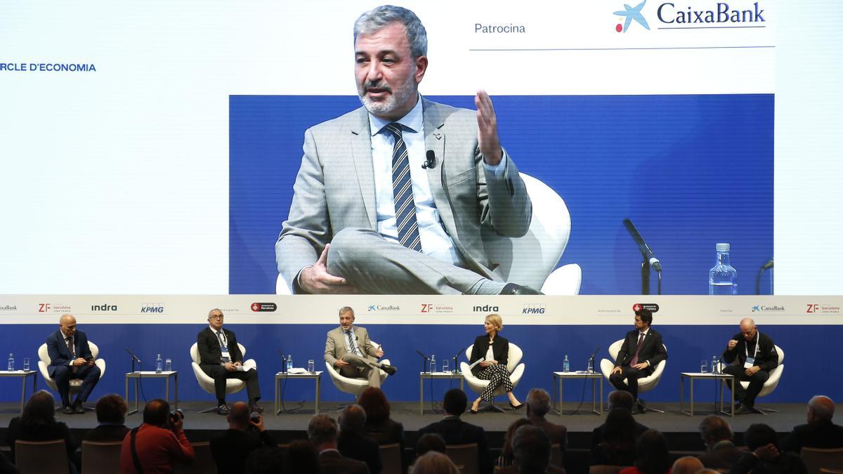 BARCELONA 04/05/2022  Economía.  REUNIÓ CERCLE D'ECONOMIA. El momento de Barcelona con Jaume Collboni; Alejandro Blanco, presidente del Comité Olímpico Español (online); Damià Calvet, presidente del Port de Barcelona; Grant Dalton, director general del Emirates Team New Zealand y organizador de la Copa América 2024; Josep Miquel Piqué, profesor de la Universidad Ramon Llull y doctor en Ecosistemas de Innovación         FOTO de ALVARO MONGE