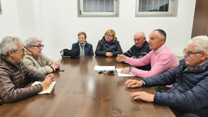 El BNG impulsa mejoras en el pabellón y el alumbrado de Bamio