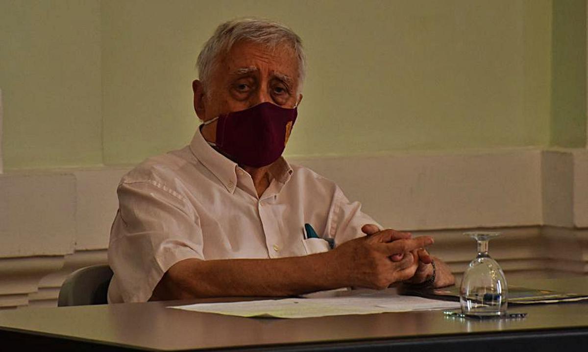 Ventura durante el acto en la Casa de la Cultura, ayer. | LEVANTE-EMV