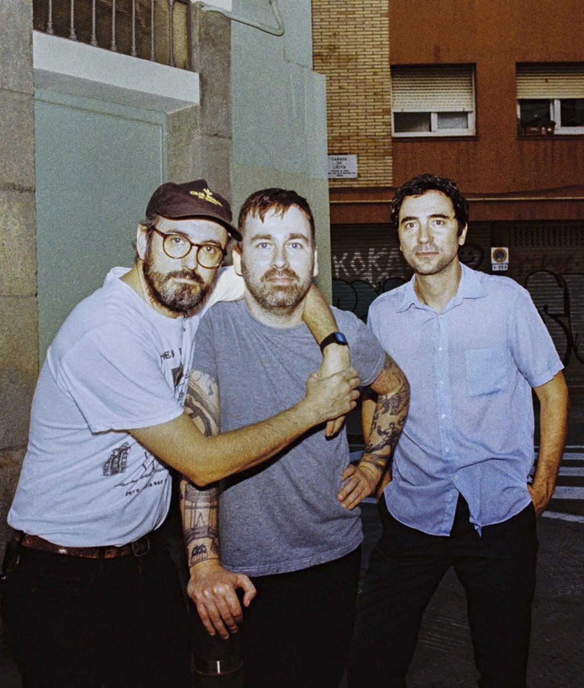 Hauries d’escoltar Mujeres