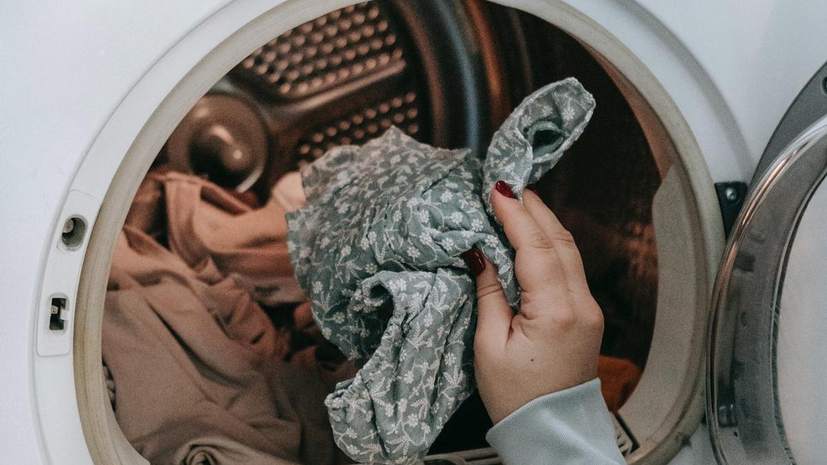 Trucos para lavar la ropa | Tres consejos para sacar la ropa como de la lavandería