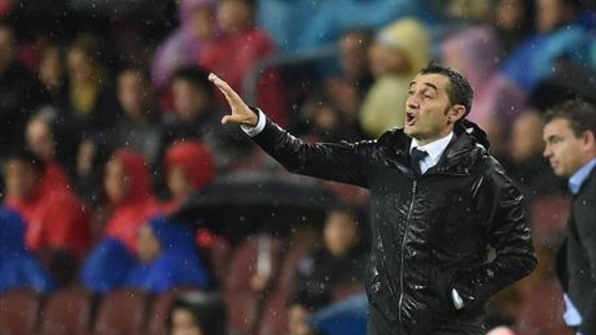 Ernesto Valverde, ayer en el Camp Nou