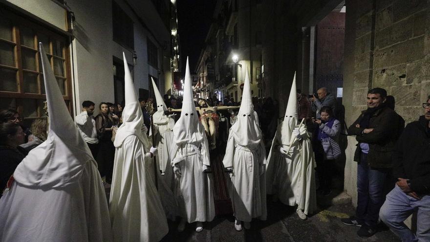 Eindrucksvolle Tradition: Bilder von vier Osterprozessionen in Palma de Mallorca