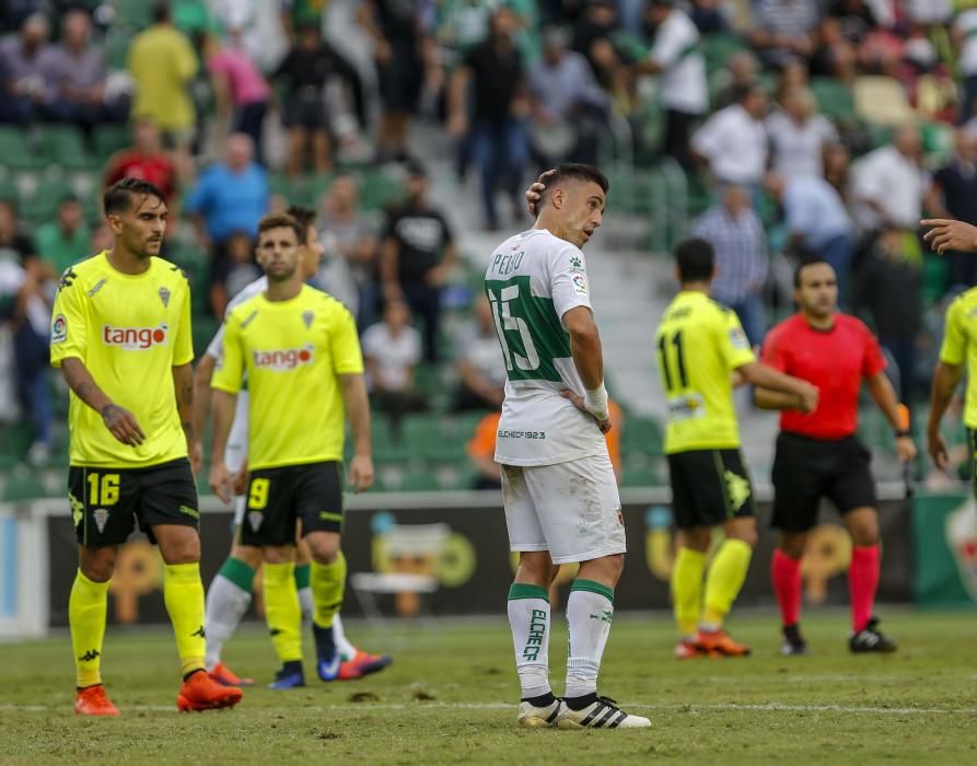 El Elche domina al Córdoba