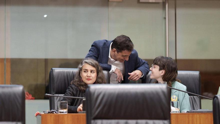 Mercosur e Irán, los primeros reveses parlamentarios de la nueva legislatura extremeña