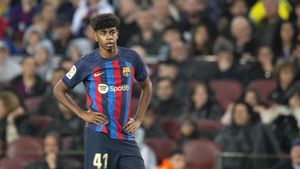 Lamine Yamal debuta amb el Barça Atlètic i també bat el rècord de precocitat