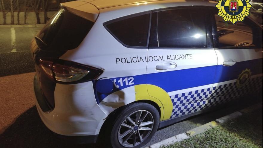 Roba el coche a la Policía Local para darse a la fuga en Alicante
