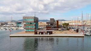 El Moll de la Capitania del Port de Badalona.