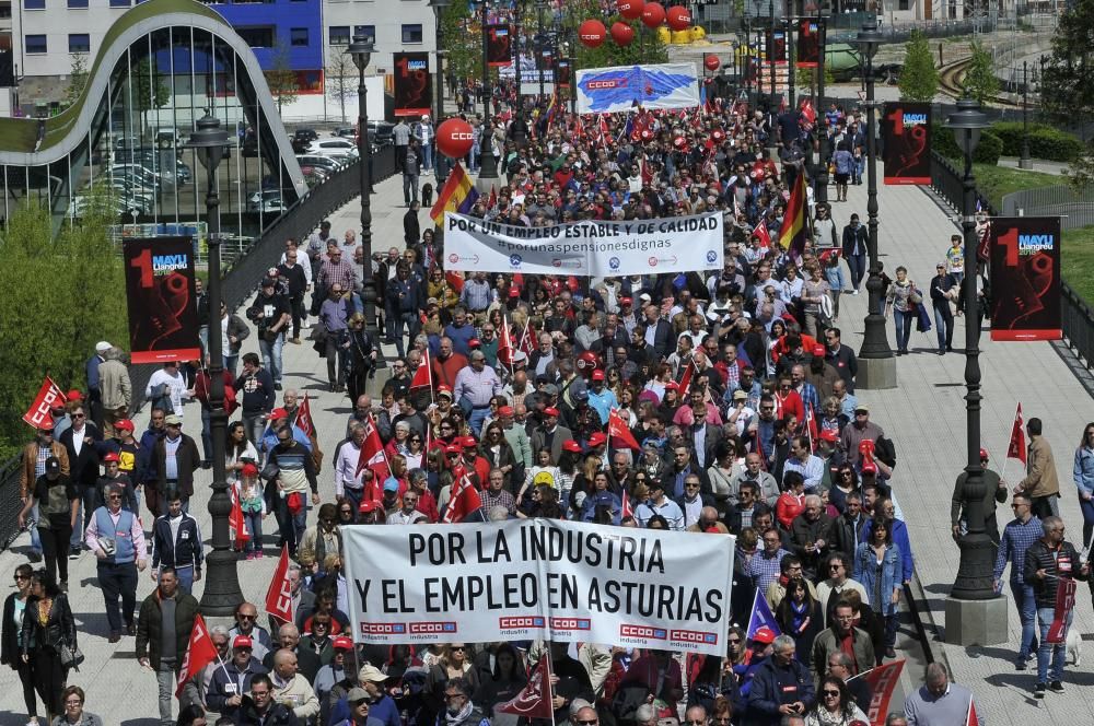 1 de mayo: Miles de personas se manifiestan en Asturias para reivindicar mejoras laborales