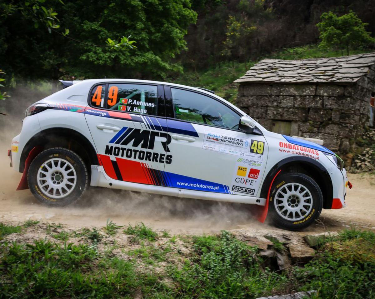 Antunes lidera la Peugeot Rally Cup Ibérica