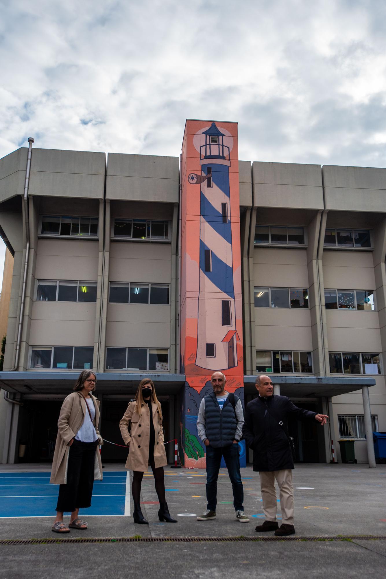 Un faro para el patio del colegio Zalaeta