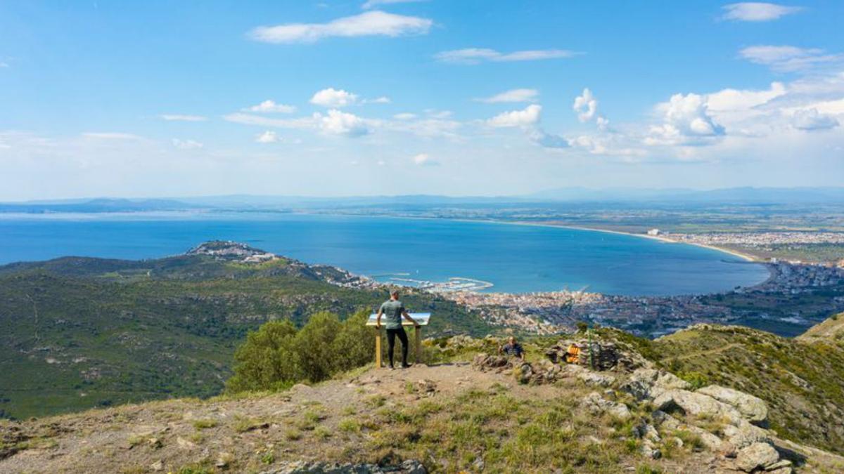 Les activitats permeten 
gaudir de vistes úniques. | ASSOCIACIÓ D’EMPRESARIS ROSES - CAP DE CREUS 