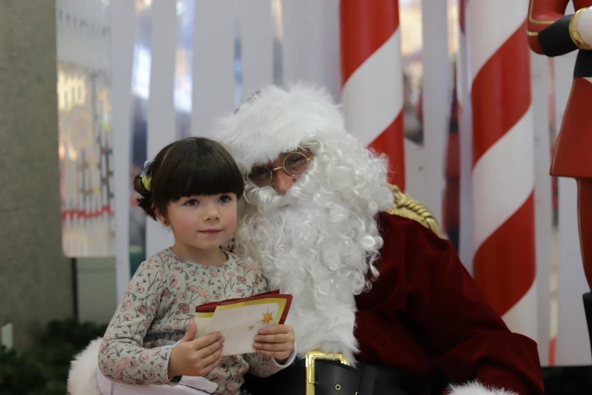 Fotos con Papá Noel realizadas el 22 de diciembre de 2017