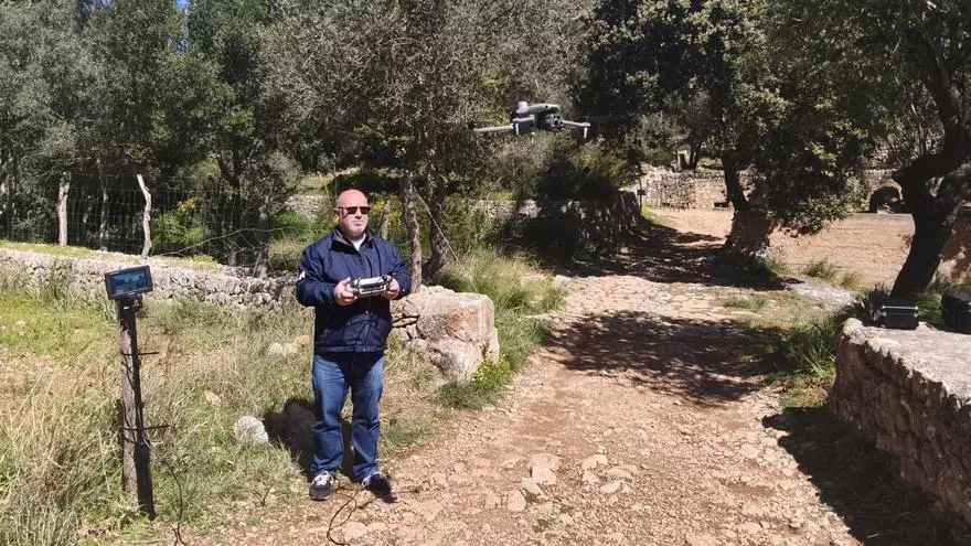 VÍDEO | Drones para controlar los torrentes y los chárters náuticos ilegales en Mallorca