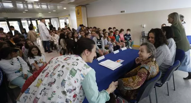 El colegio Ruiz-Tilve, bajo el influjo de la "maestra de maestros"