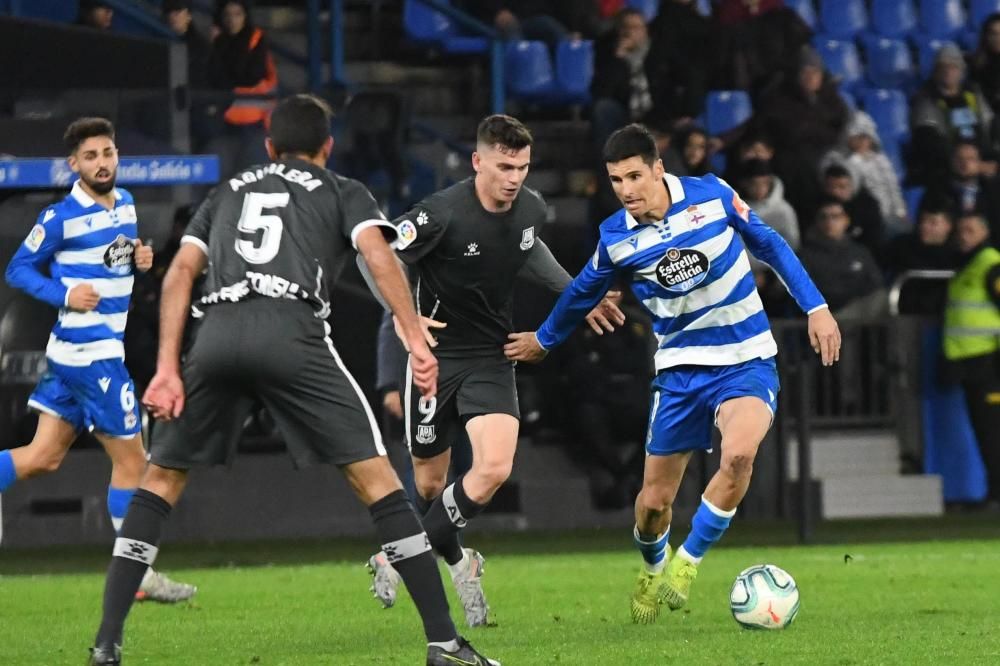 El Dépor empata en Riazor con el Alcorcón