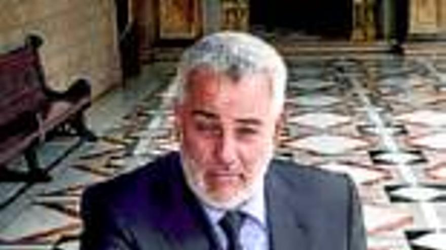 Abdelila Benkirán   PRIMER MINISTRO DE MARRUECOS : &quot;Marruecos no es una monarquía parlamentaria&quot;