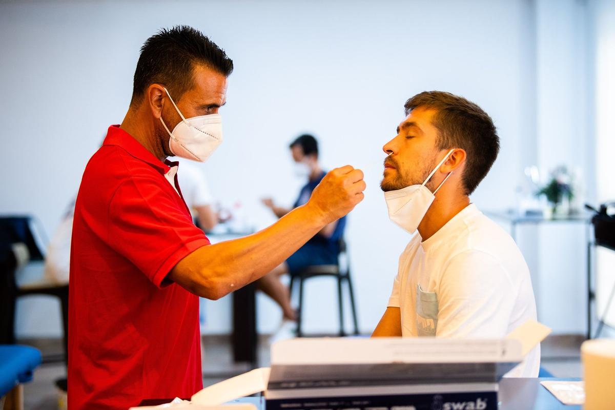 Aitor pasa la primera PCR de la pretemporada con el Levante.