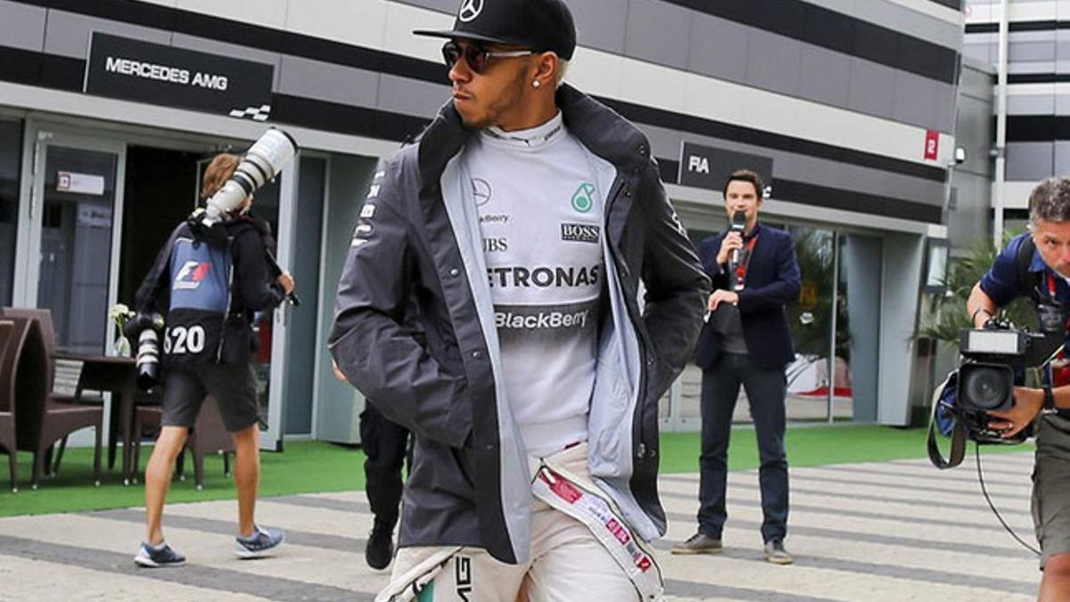 Hamilton preocupado por la lluvia en Sochi