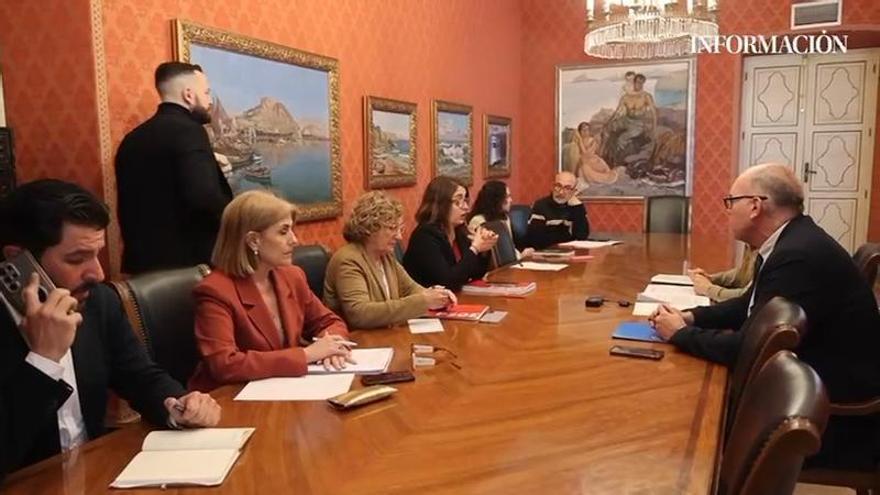 Primeras comparecencias en la comisión de Les Naus: del tripartito a técnicos municipales en Alicante
