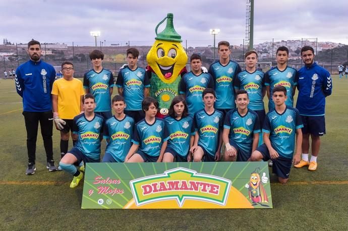 05-03-2020 LAS PALMAS DE GRAN CANARIA. Reportaje a equipos de fútbol 11 del Carnevali. Fotógrafo: ANDRES CRUZ  | 05/03/2020 | Fotógrafo: Andrés Cruz