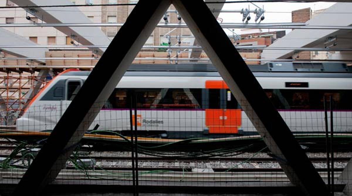 Represa del servei de rodalies des de Sants