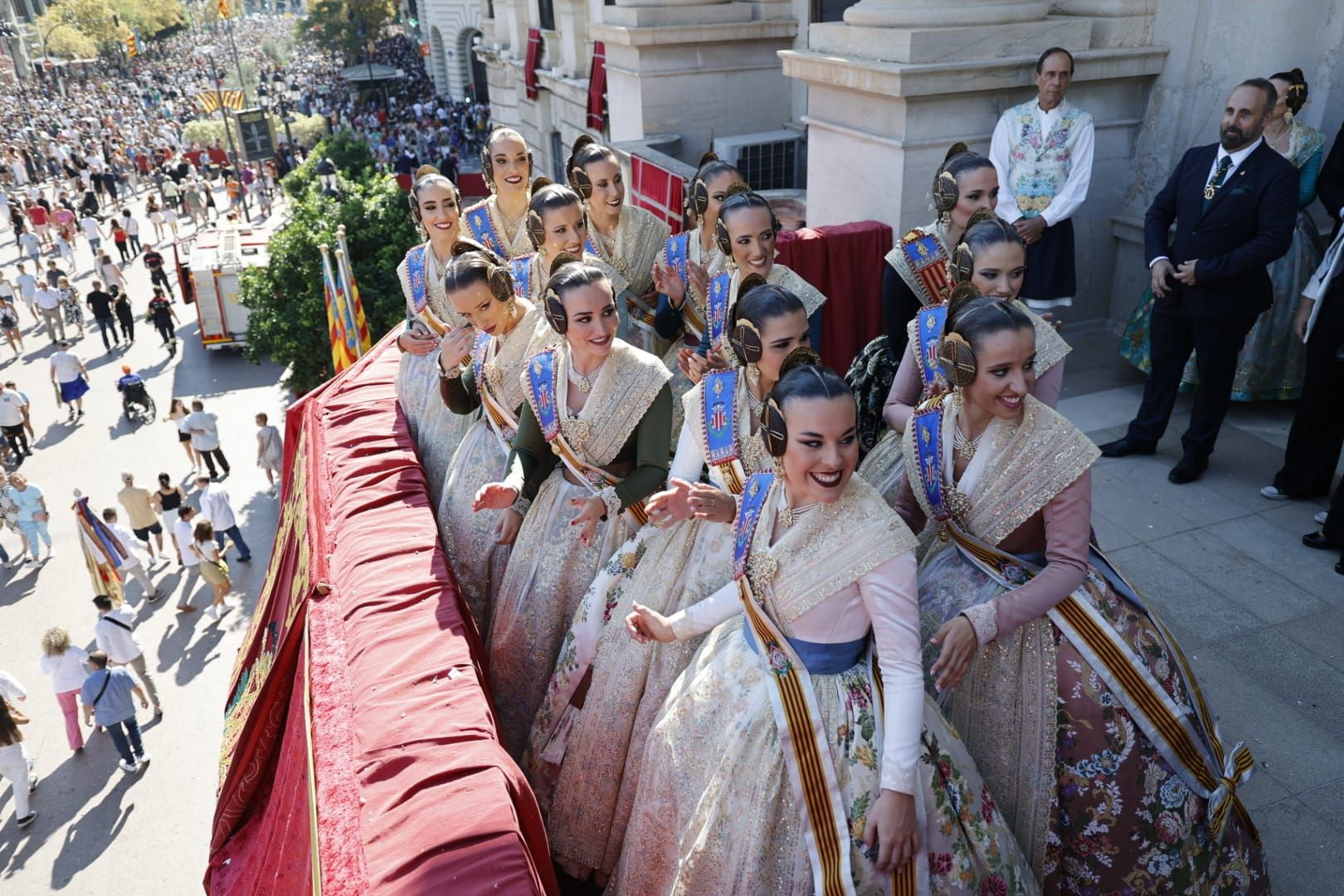 Despedida al balcón de las Fallas