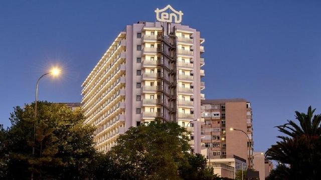 Una imagen del hotel Tent de Torremolinos, en Málaga, vendido por Zetland Capital y adquirido por Covivio.